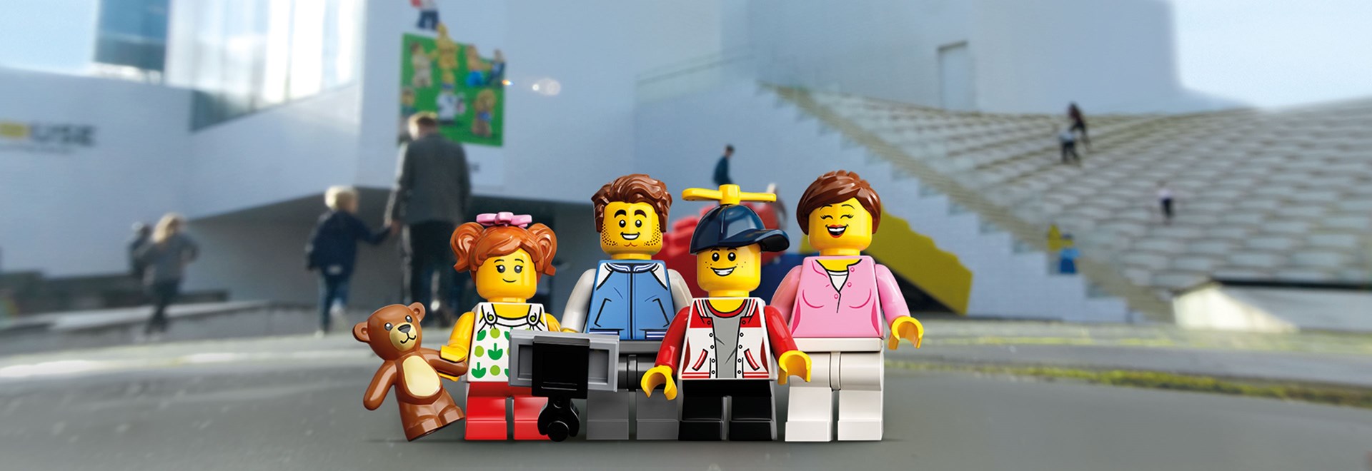 Buy an annual pass to LEGO House and come as often as you like